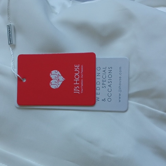 JJ’s House wedding dress, sz 12, ivory - Picture 5 of 7